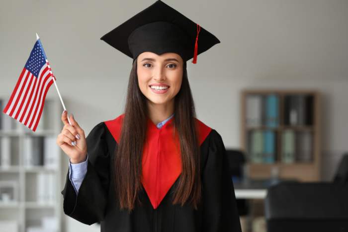 Diplômé à l'international de CEFAM 